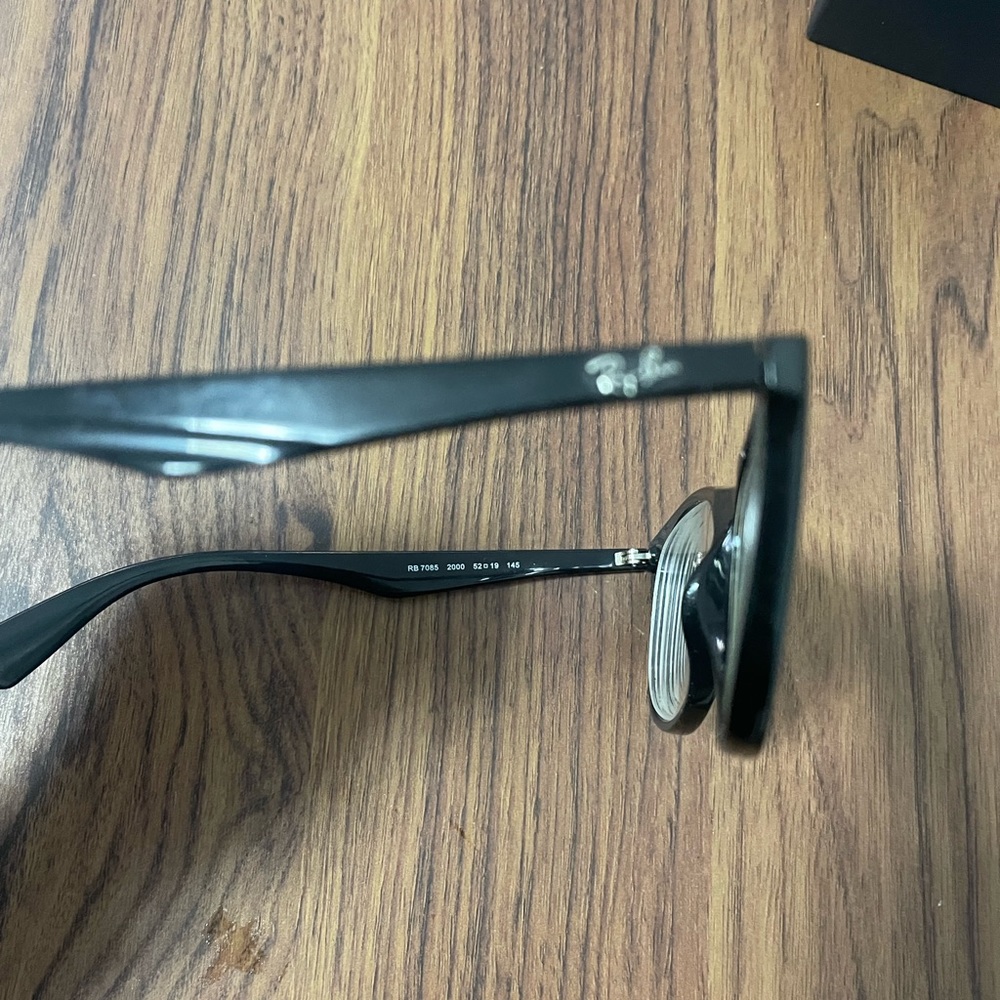 Ray Ban Glasses- Eyeglass Frames With Case And Cl… - image 4